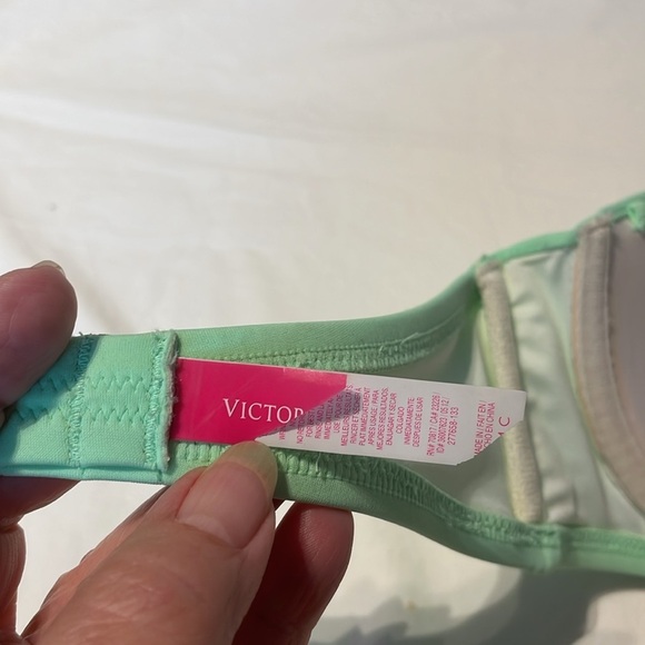 Victoria’s Secret Green Strapless Swimsuit Top - Picture 3 of 7